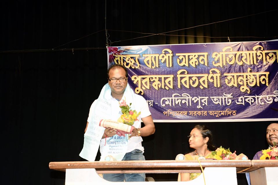 Honoured &Awarded by the Art Academy.